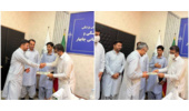 تقدیر رئیس دانشکده علوم پزشکی چابهار از ایثارگران حوزه سلامت کنارک در دوران جنگ تحمیلی