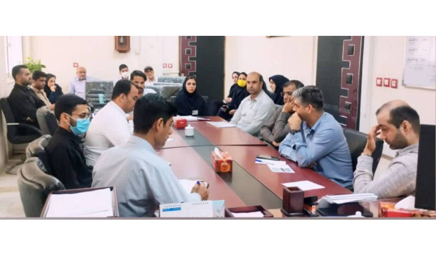 نشست سرپرست معاونت توسعه دانشکده علوم پزشکی چابهار با سرپرست بیمارستان امام علی(ع) پیرامون بررسی چالش‌های کمبود نیروی انسانی
