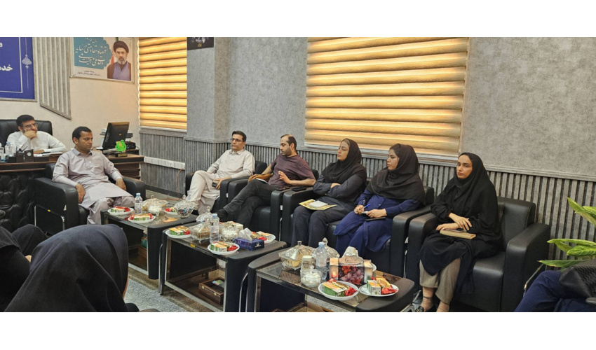به مناسبت ۱۵ اردیبهشت ، روز جهانی ماما؛ دیدار رئیس دانشکده علوم پزشکی چابهار با نمایندگان جامعه مامایی